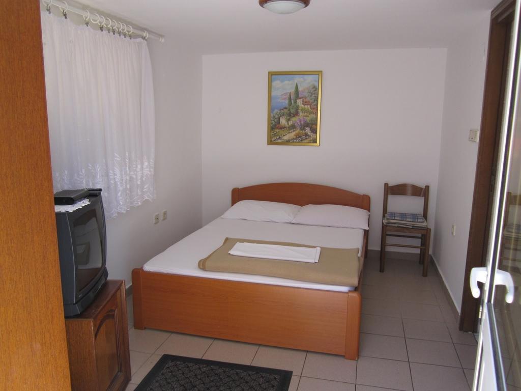 Apartments Antonia Malinska Zimmer foto